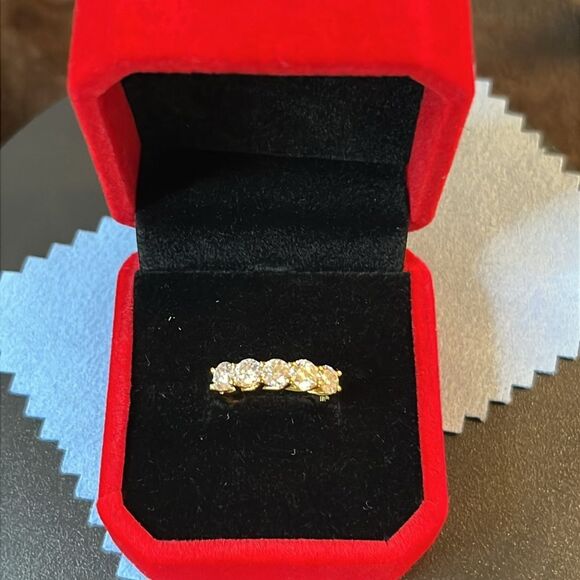 Gorgeous Moissanite 5 Stone Ring 18kYG over 925 Sterling Silver 2.25ctw size 5 - Picture 1 of 12